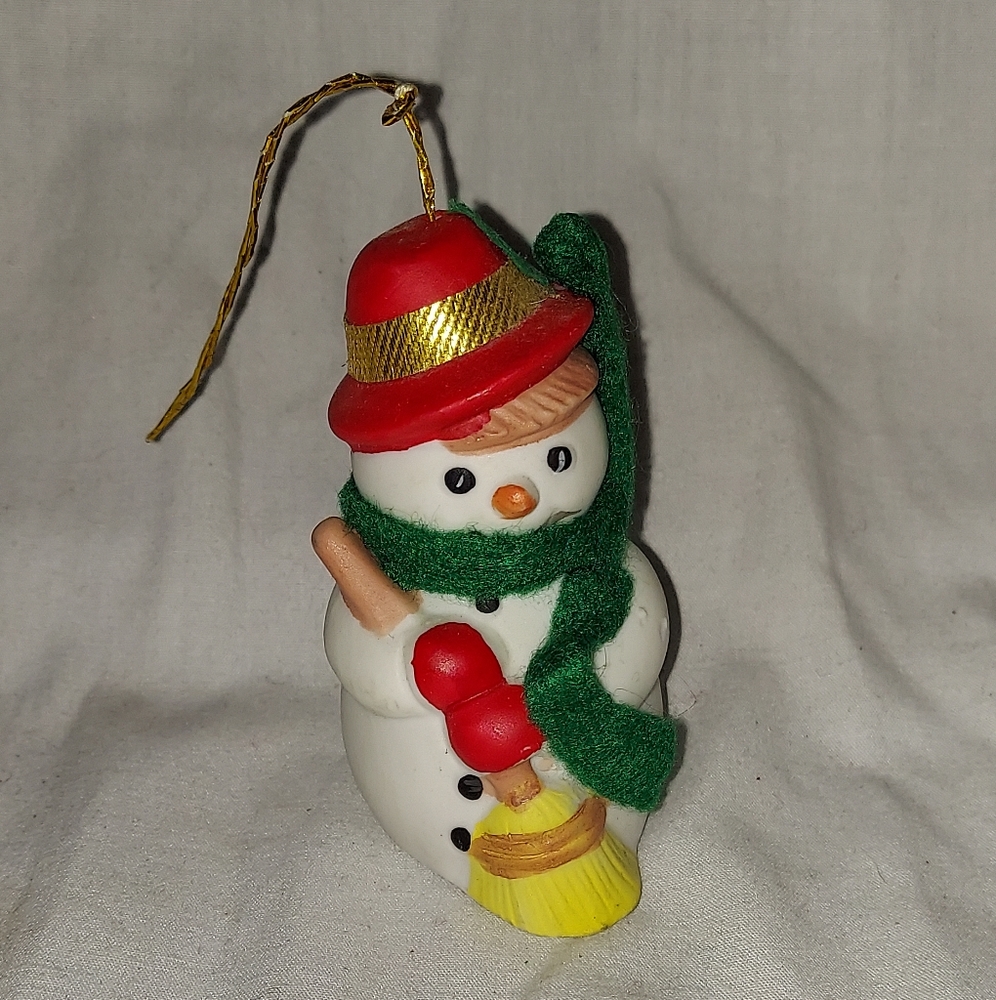 Snowman Christmas bell ornament